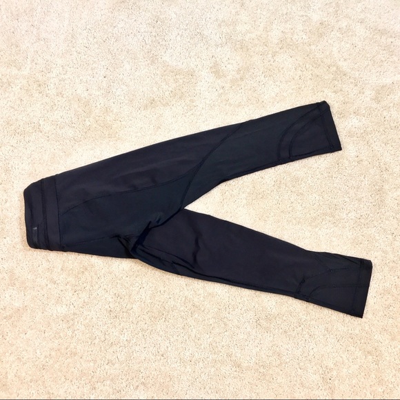 Lululemon Run: Inspire Crop II Mesh - Picture 7 of 8